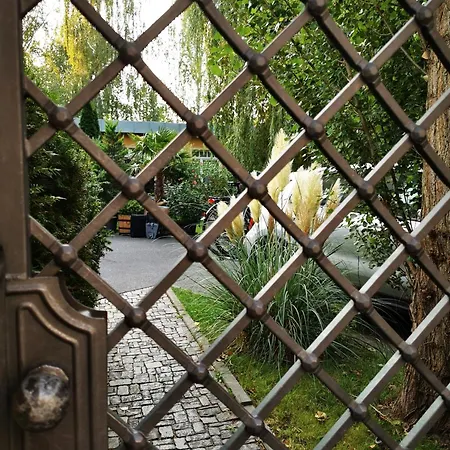 Ferienwohnung Silva Drezno Zewnętrze zdjęcie